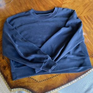 Lululemon perfectly oversized cropped crew in black